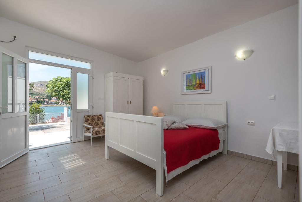 Apartments Coce Trogir Exterior foto
